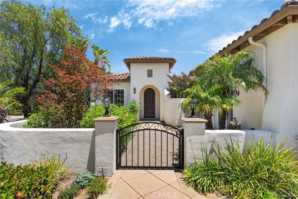 8059 Terraza Court Property Photo 11