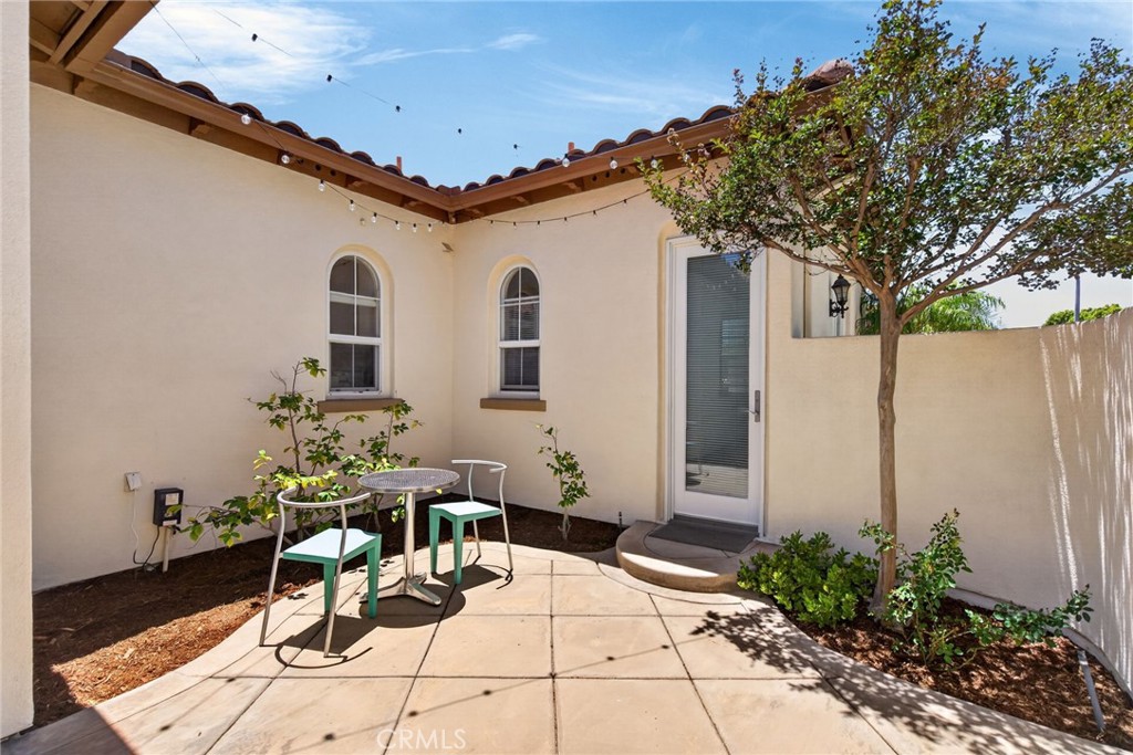 8059 Terraza Court Property Photo 17