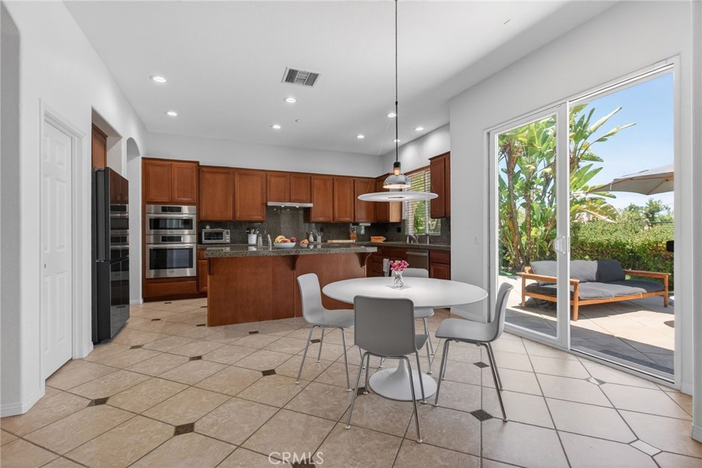 8059 Terraza Court Property Photo 27