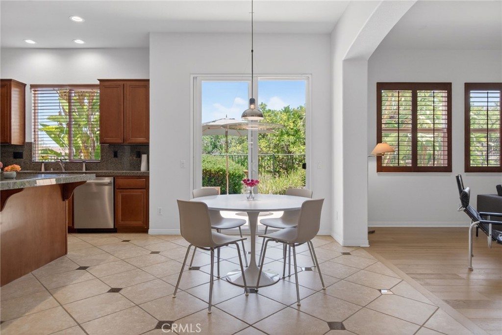 8059 Terraza Court Property Photo 28