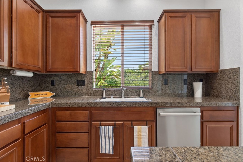 8059 Terraza Court Property Photo 33