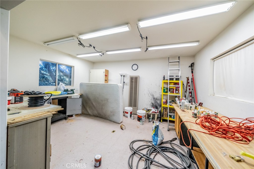 25123 Valle Drive Property Photo 43