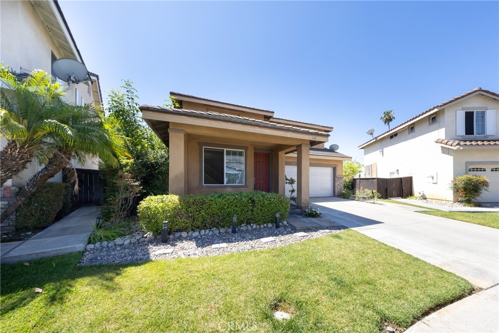 661 Alderbery Property Photo 2