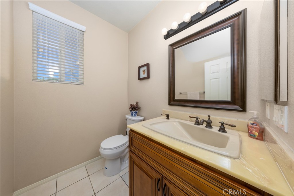 661 Alderbery Property Photo 19