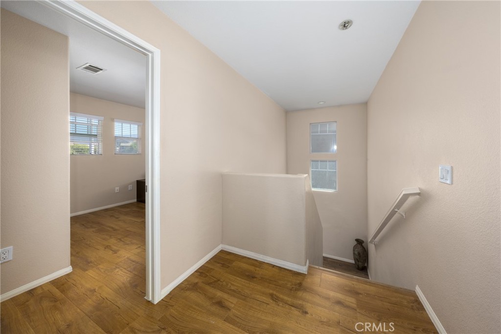 661 Alderbery Property Photo 22