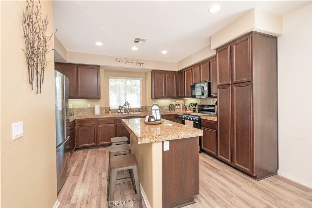 22355 Blue Lupine Circle Property Photo 12