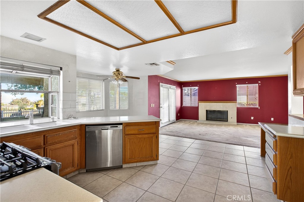 6727 Hawkley Drive Property Photo 17