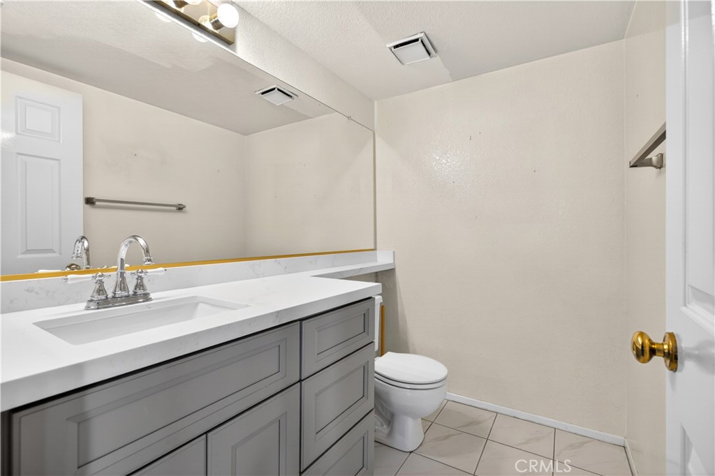 6727 Hawkley Drive Property Photo 19