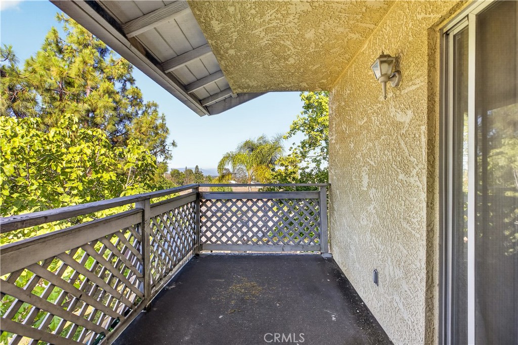 6727 Hawkley Drive Property Photo 32