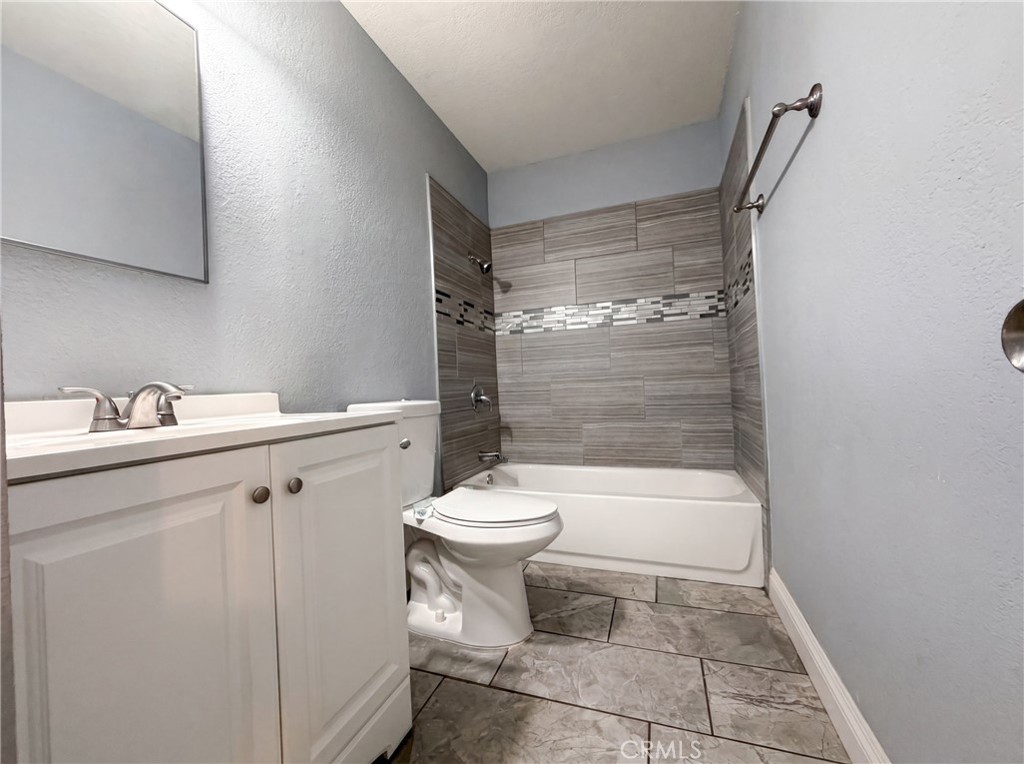 15929 La Verida Property Photo 12