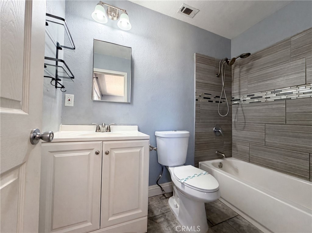 15929 La Verida Property Photo 13