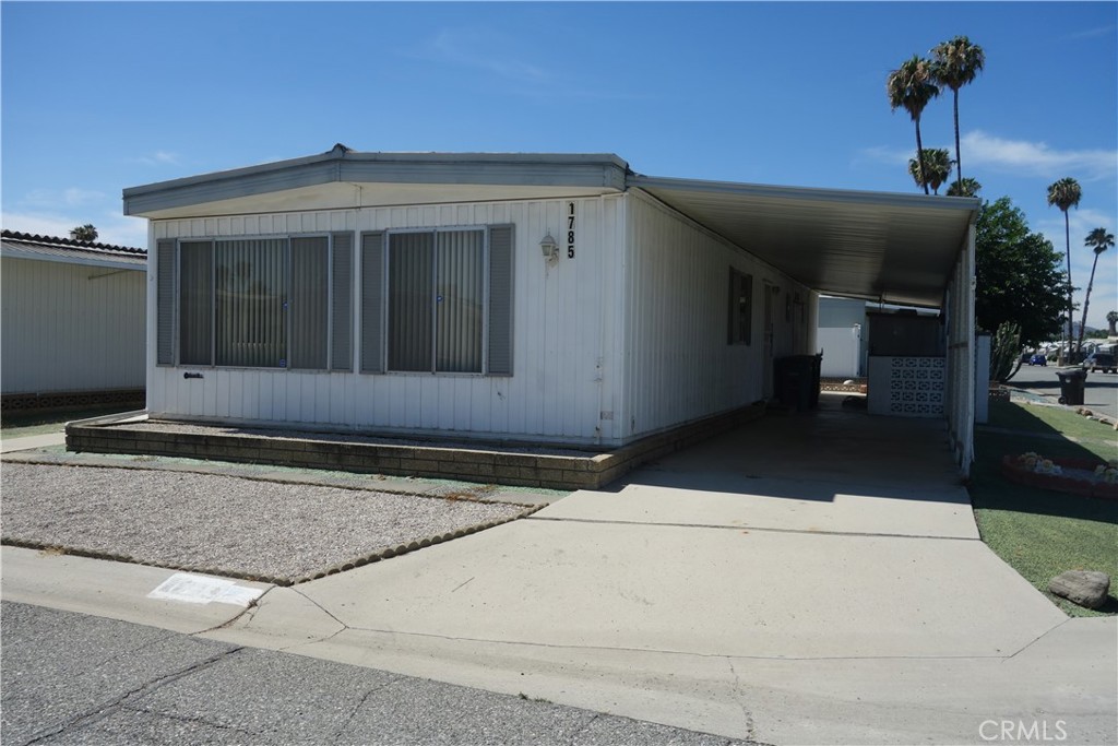 1785 Adela Road Property Photo 2