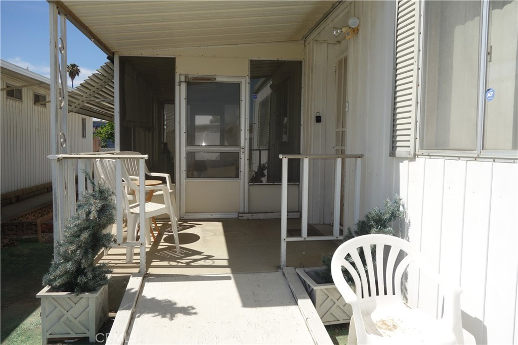 1785 Adela Road Property Photo 3