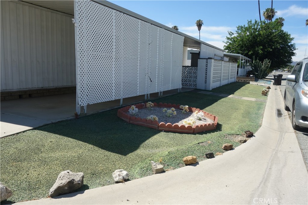 1785 Adela Road Property Photo 4