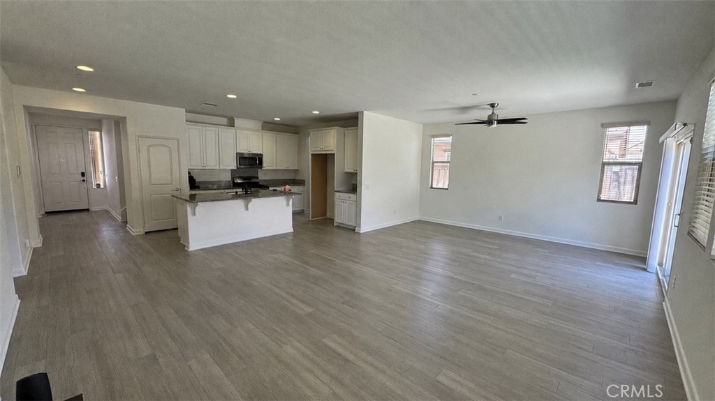 29480 Major League Property Photo 2