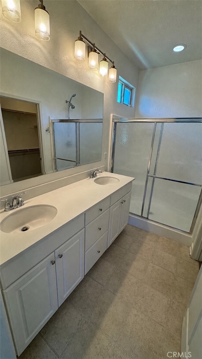 29480 Major League Property Photo 4