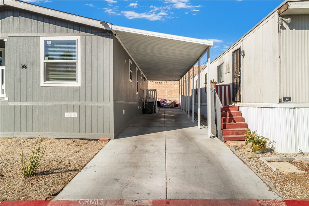 350 E San Jacinto Avenue 38 Property Photo 4