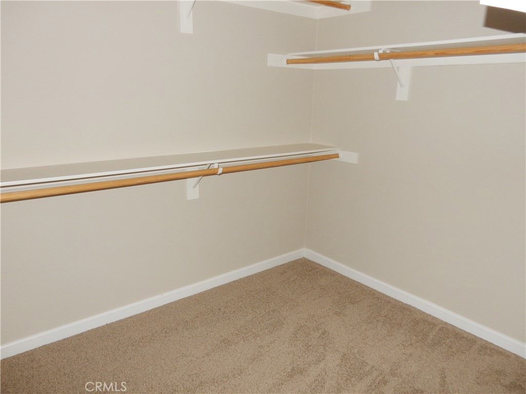 460 N Pinewood Property Photo 18