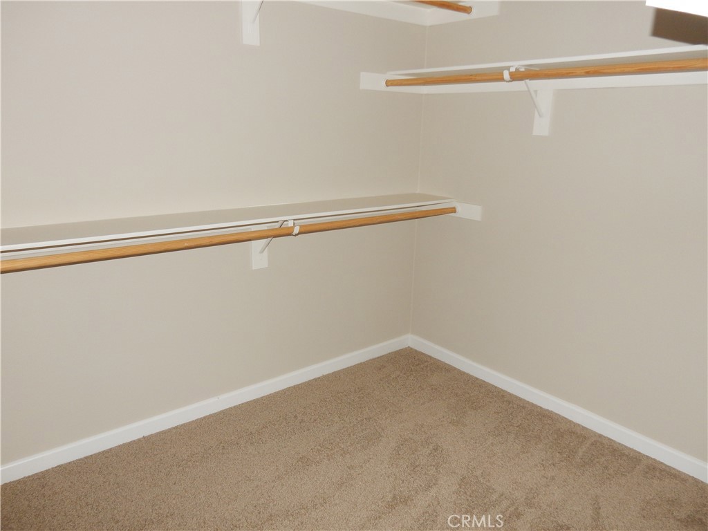 460 N Pinewood Property Photo 18