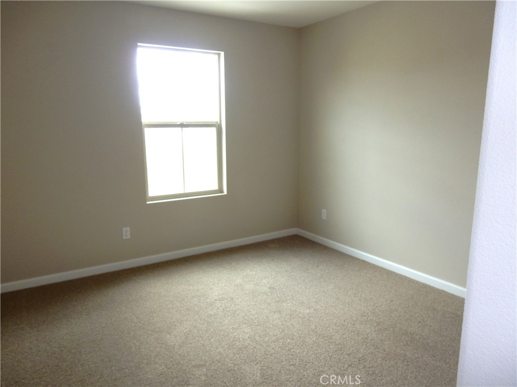 460 N Pinewood Property Photo 23