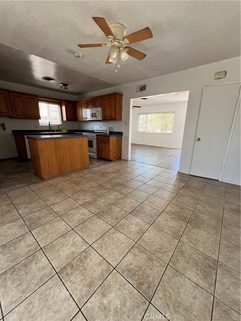 7142 Church Property Photo 4