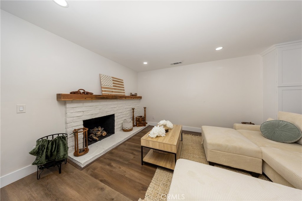 1370 Edgefield Property Photo 10