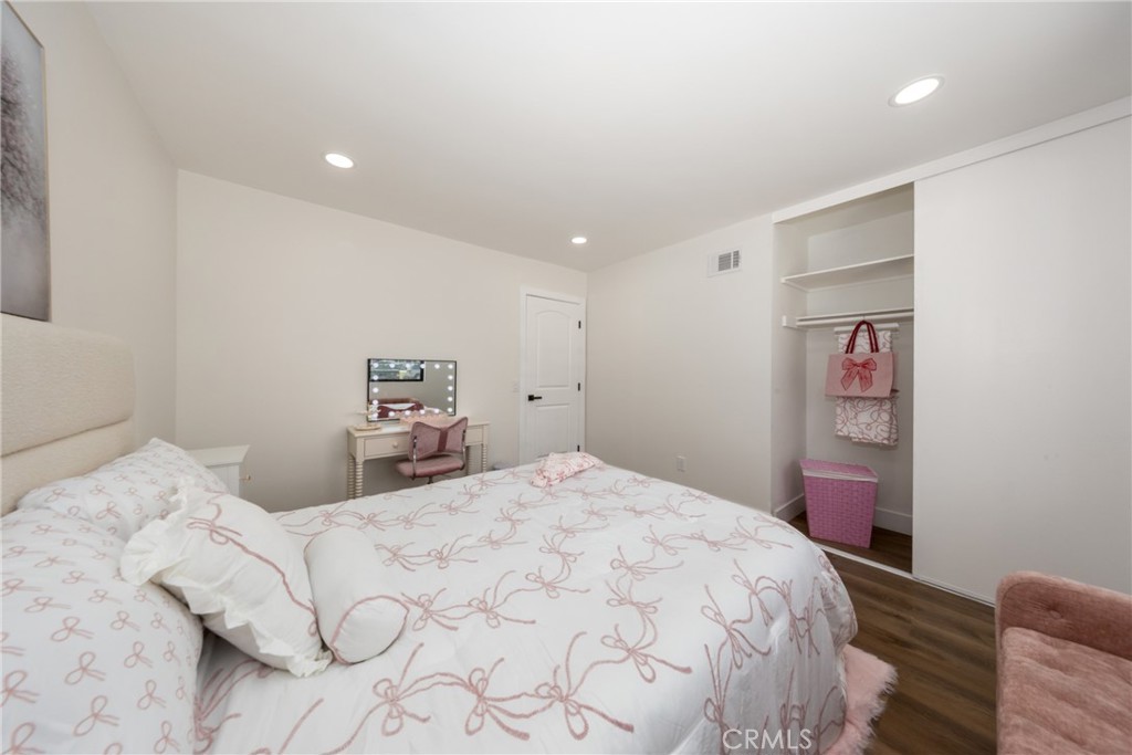 1370 Edgefield Property Photo 14