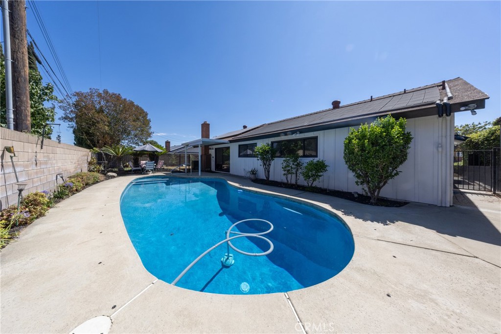 1370 Edgefield Property Photo 30