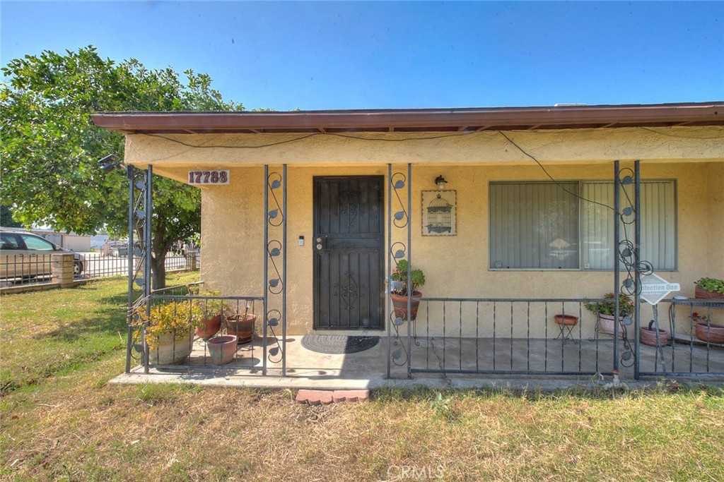 17788 San Bernardino Property Photo 6