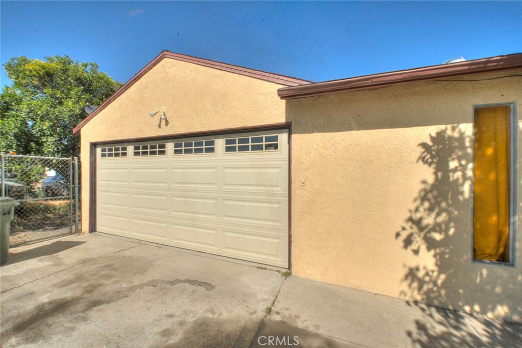 17788 San Bernardino Property Photo 34