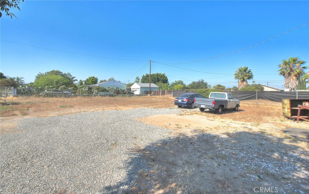 17788 San Bernardino Property Photo 45