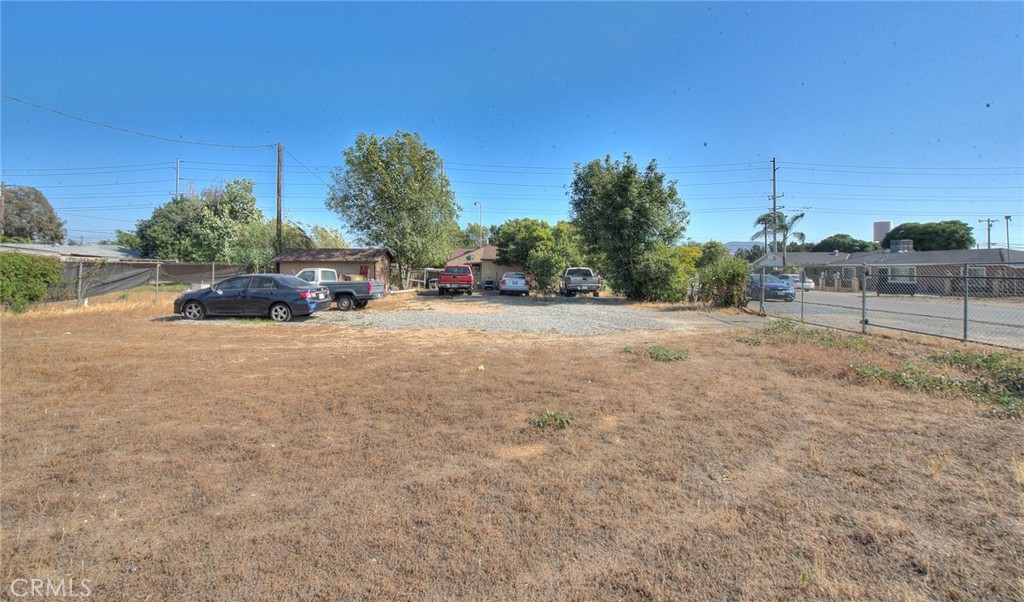 17788 San Bernardino Property Photo 47