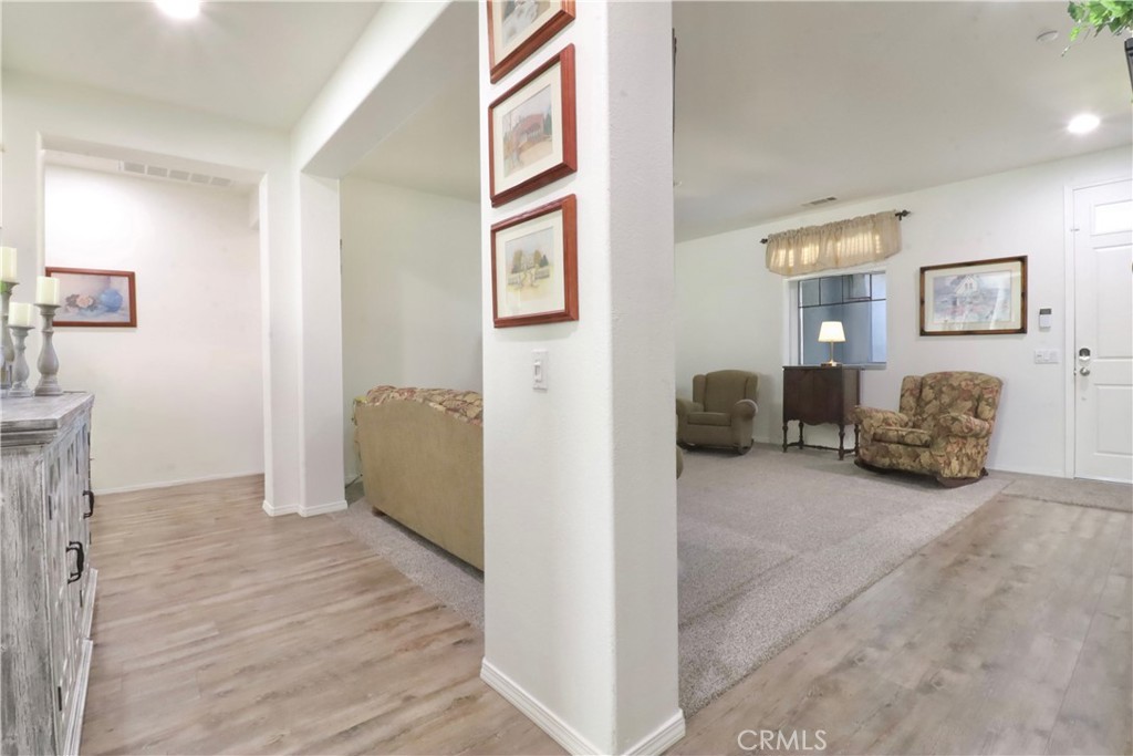 4964 Thornberry Property Photo 10