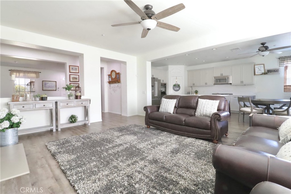 4964 Thornberry Property Photo 11