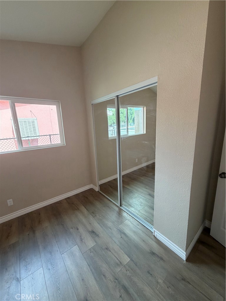 367 E Shaver Street Property Photo 13