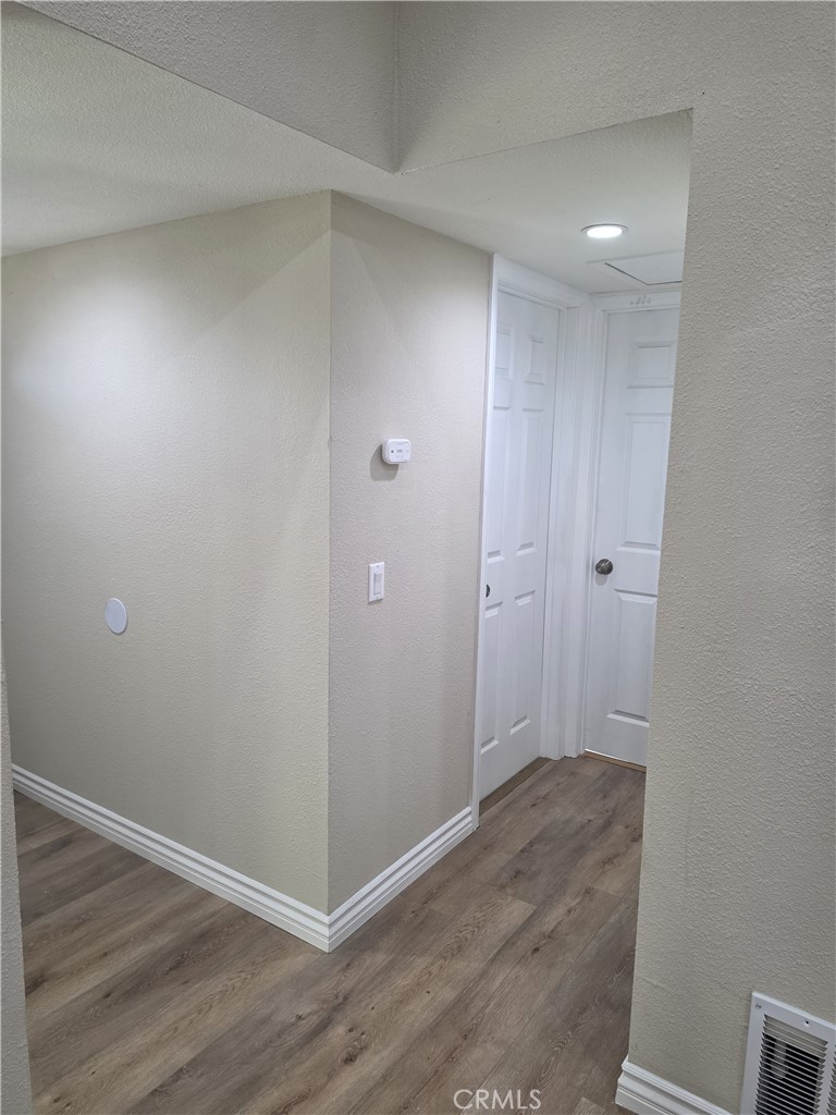 367 E Shaver Street Property Photo 23