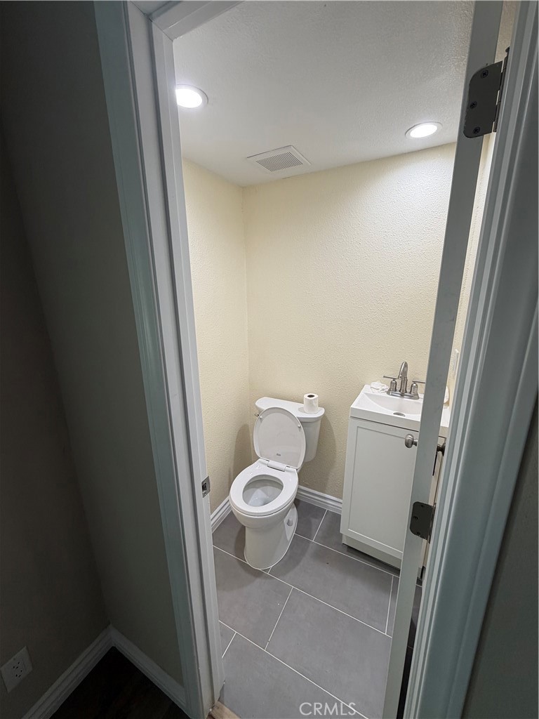 367 E Shaver Street Property Photo 24