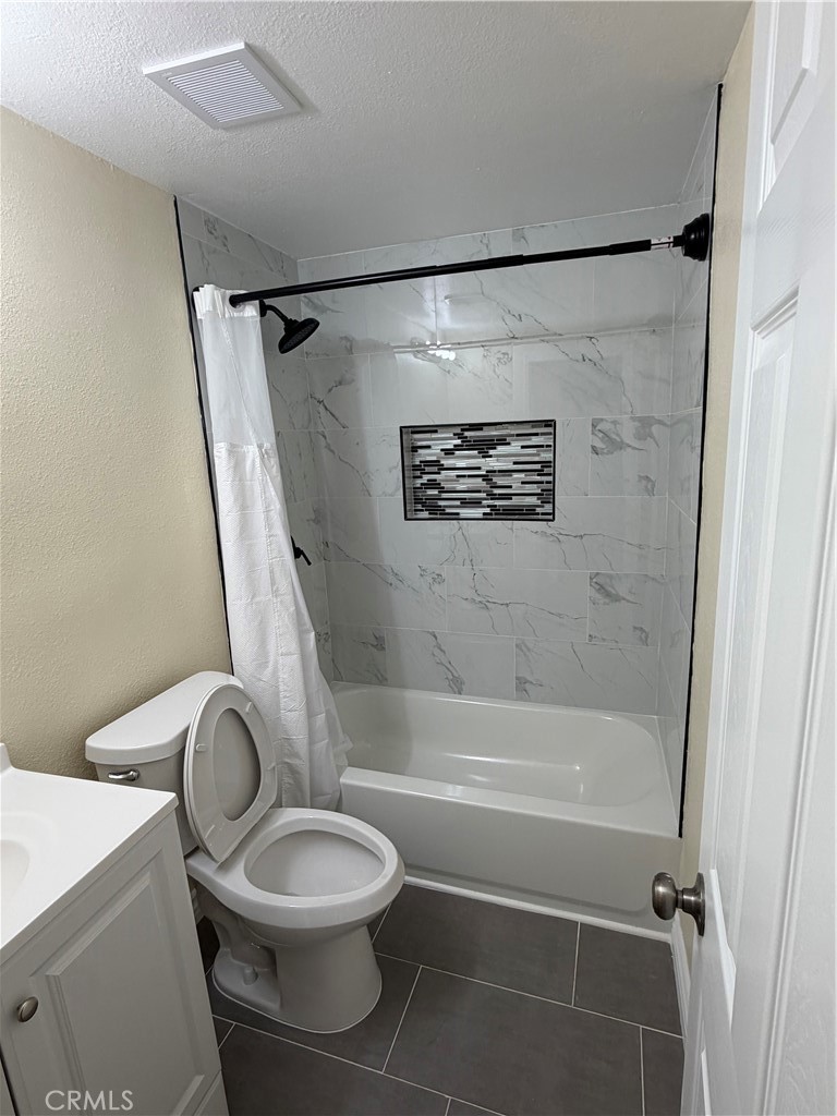 367 E Shaver Street Property Photo 26