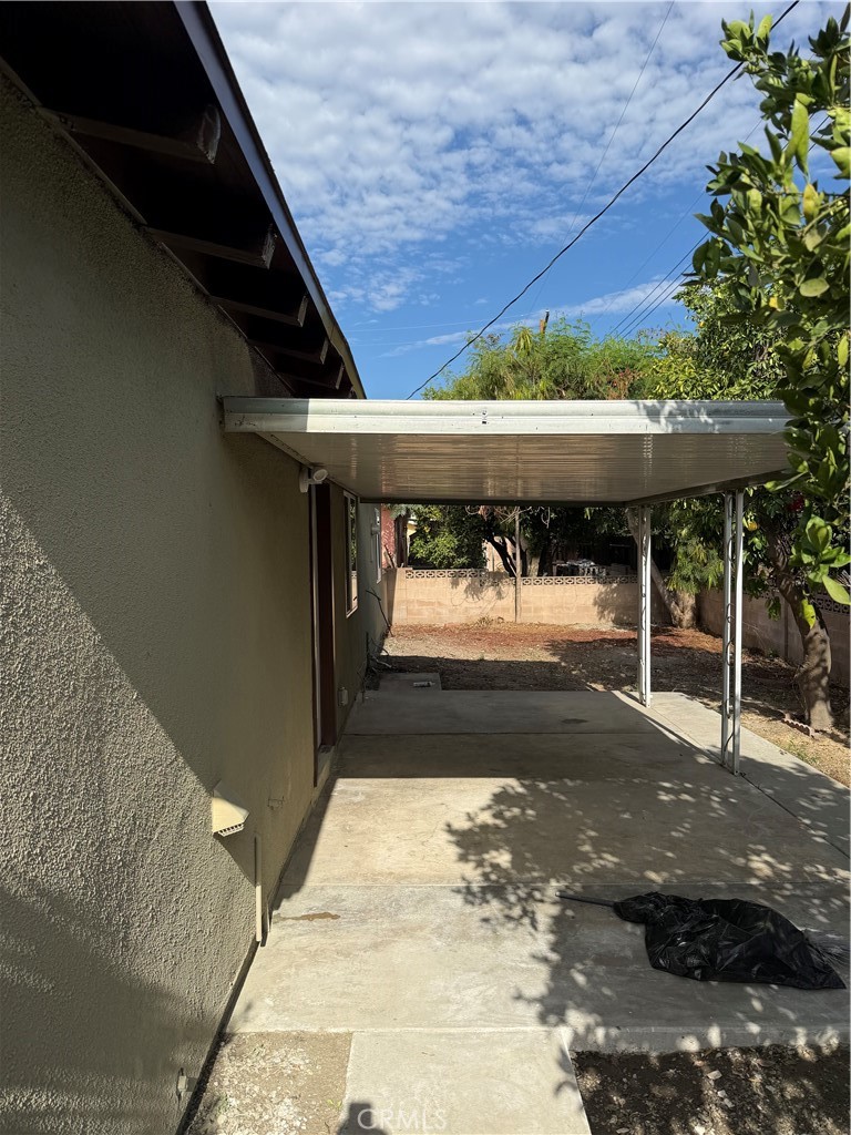 367 E Shaver Street Property Photo 27