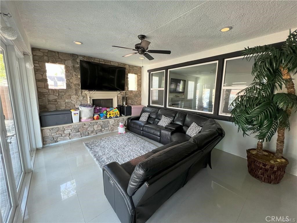4866 Stoneglen Avenue Property Photo 26