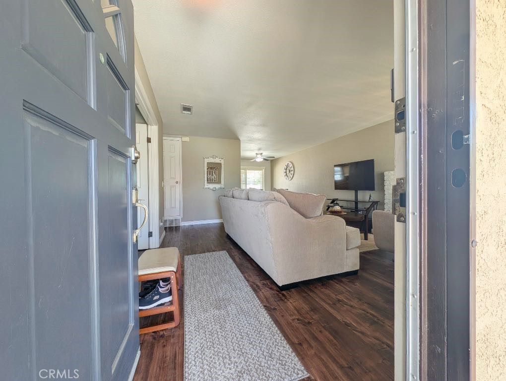 545 Mikalor Property Photo 14