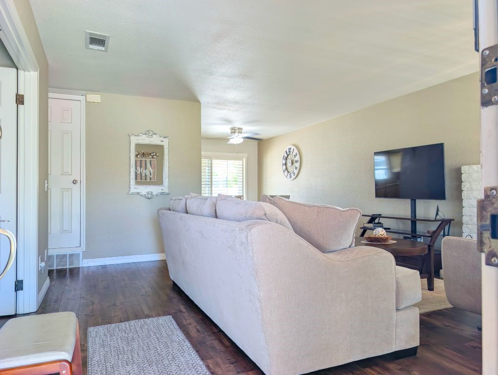 545 Mikalor Property Photo 15