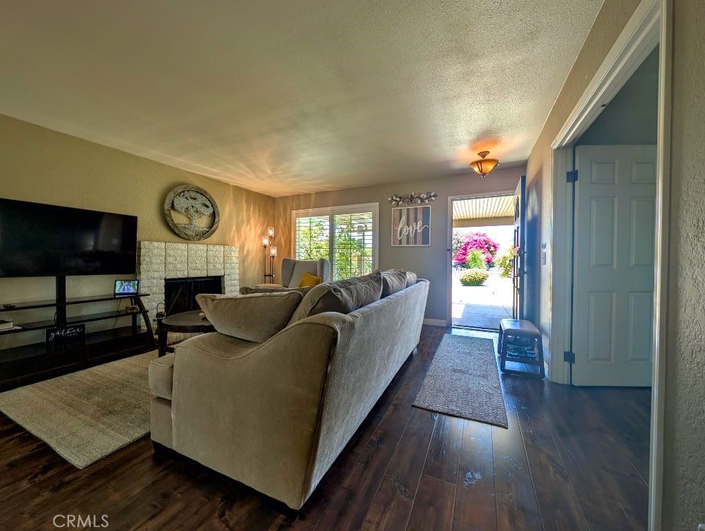 545 Mikalor Property Photo 18