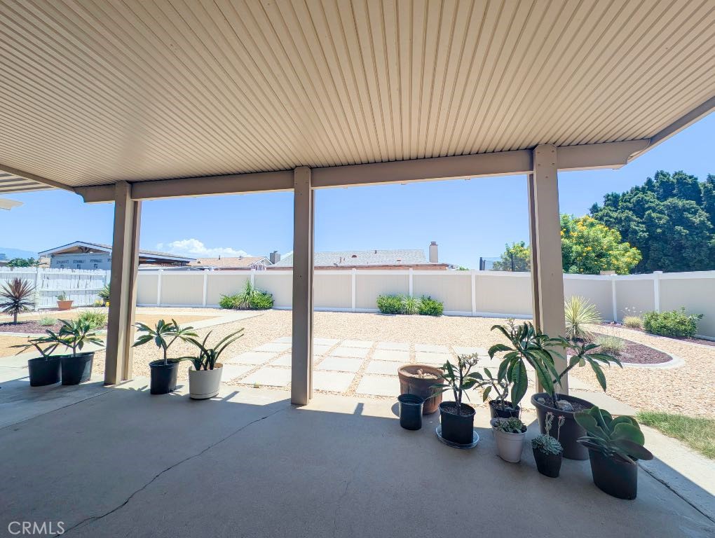 545 Mikalor Property Photo 36