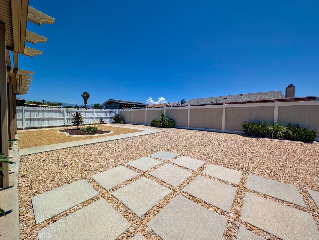 545 Mikalor Property Photo 38