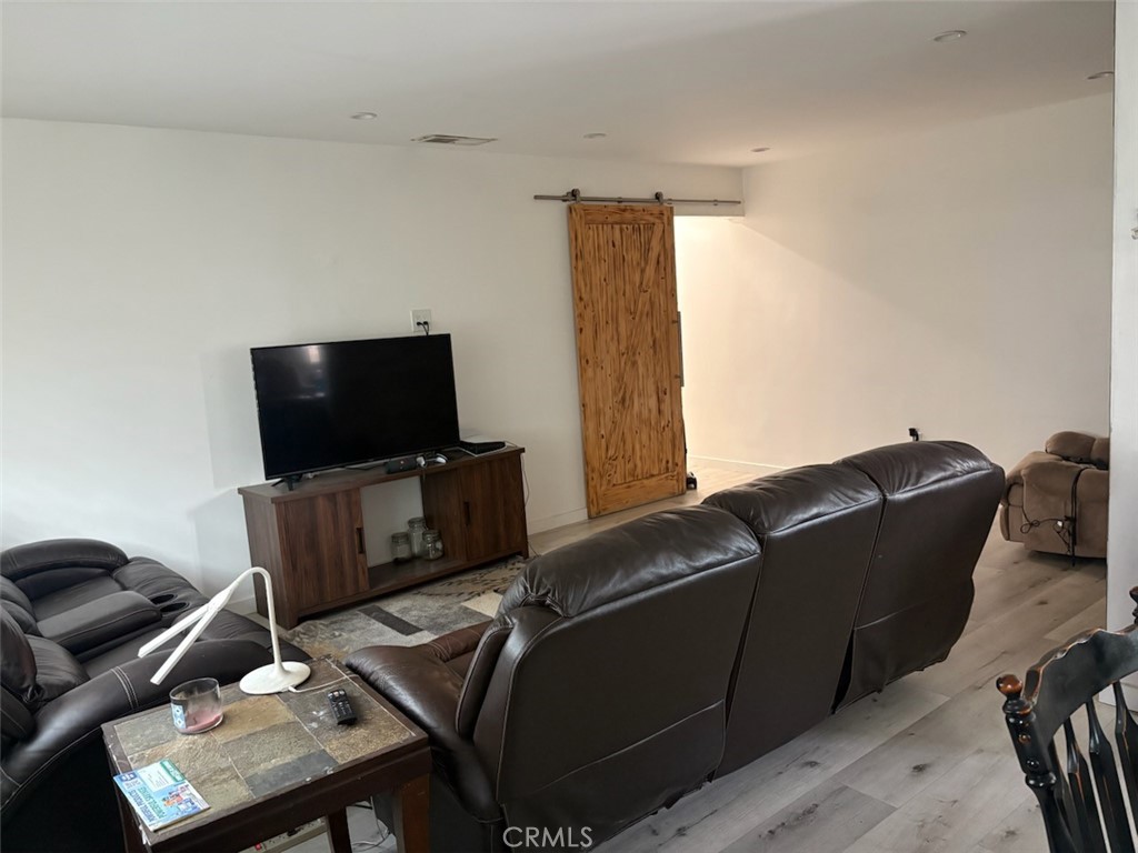 3490 Rainbow Lane Property Photo 5
