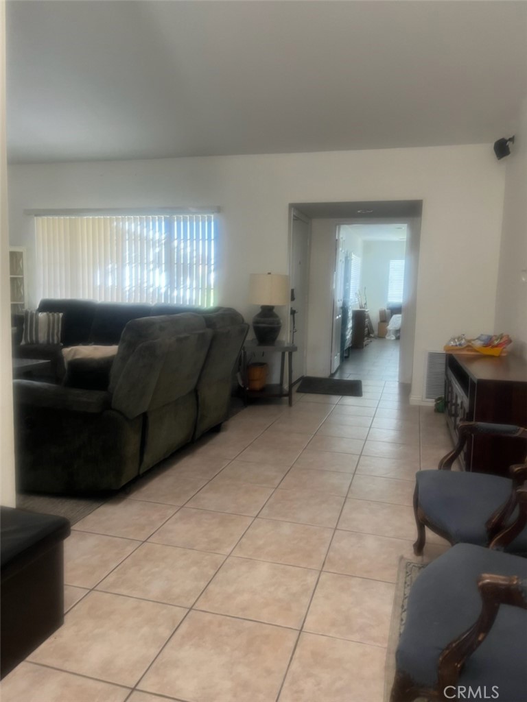 28450 Sycamore Property Photo 4