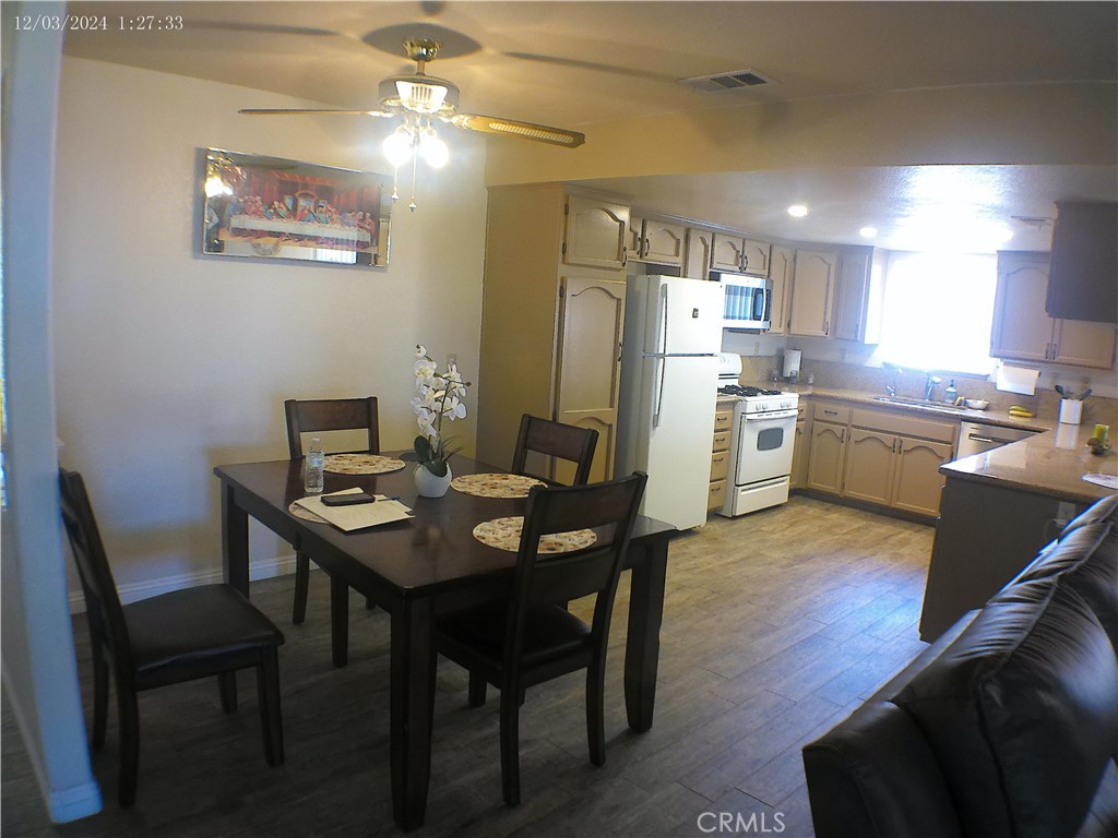 14804 Crofton Lane Property Photo 4