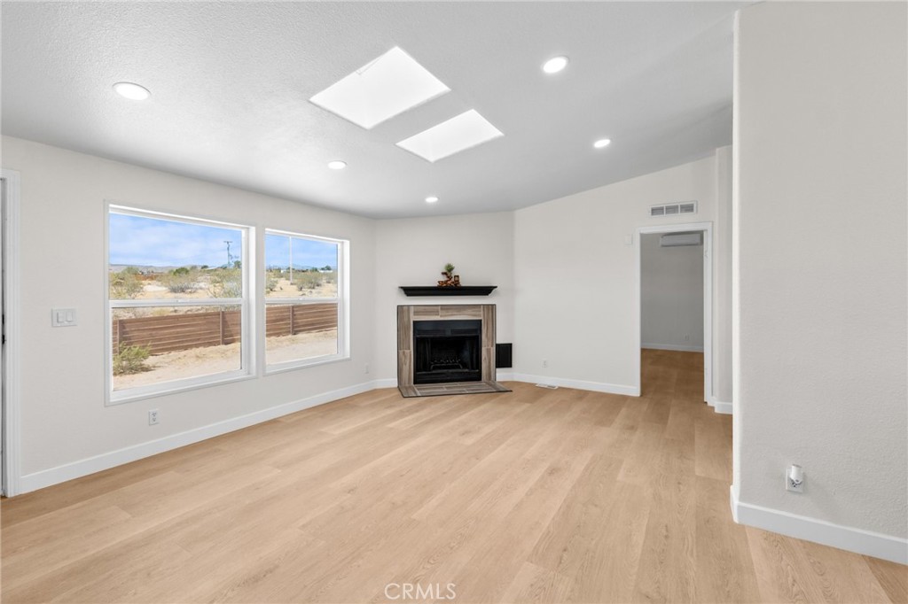 363 Delgada Avenue Property Photo 23