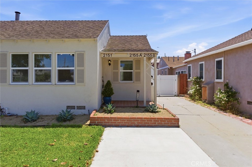 2155 Euclid Avenue Property Photo 1